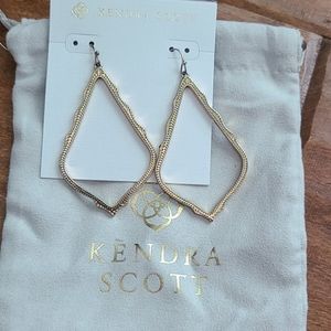 Kendra Scott Sophee rose gold earrings